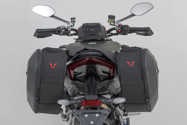 Pro Blaze H Saddlebag Set | 8185131335946