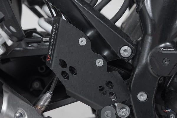 Brake Cylinder Guard | 17310753
