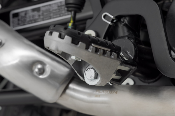 Ion Footrest Kit | 16202386