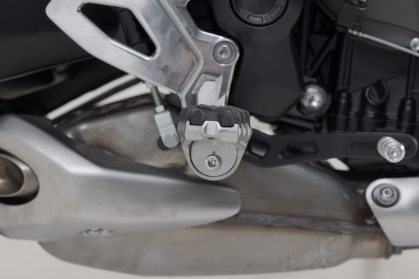 Evo Footrest Kit | 16202462
