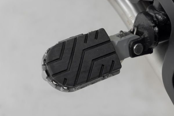 Ion Footrest Kit | 16202386