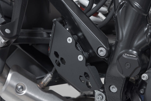 Brake Cylinder Guard | 17310753